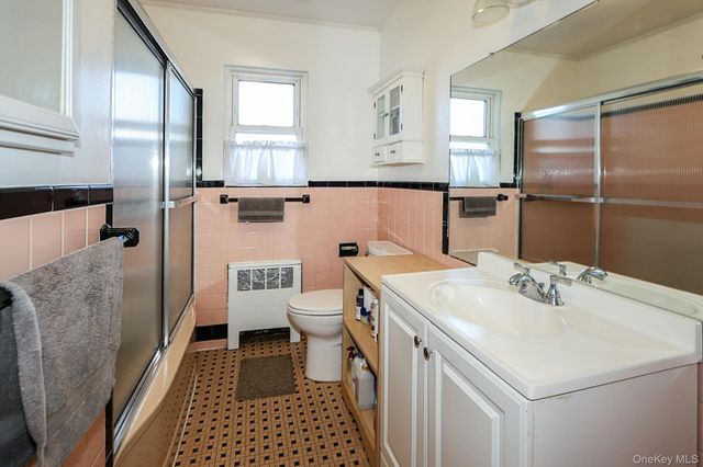 828 E. Meadow Avenue, East Meadow, NY 11554