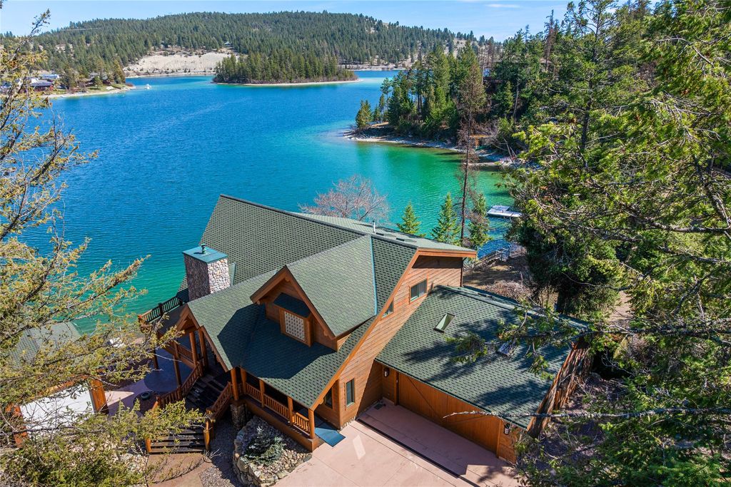 522 N Foys Lake Drive, Kalispell, MT 59901