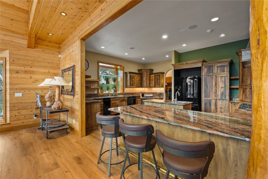 522 N Foys Lake Drive, Kalispell, MT 59901 photo 23