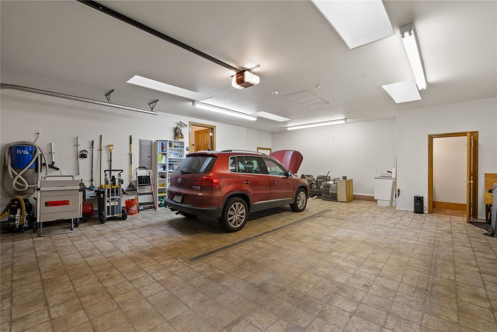 522 N Foys Lake Drive, Kalispell, MT 59901 photo 47