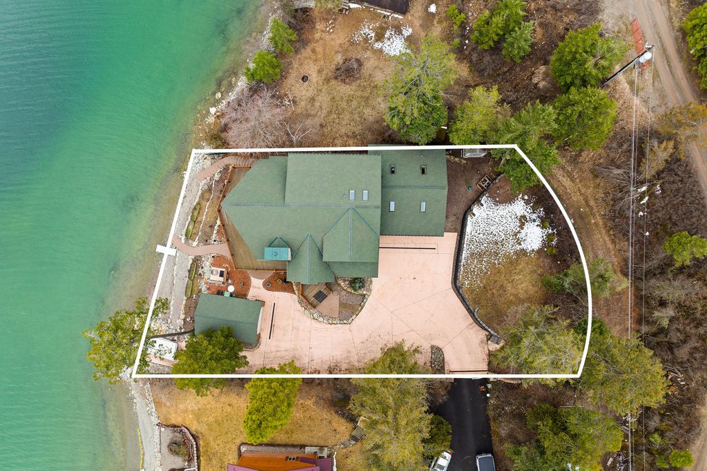 522 N Foys Lake Drive, Kalispell, MT 59901 photo 7