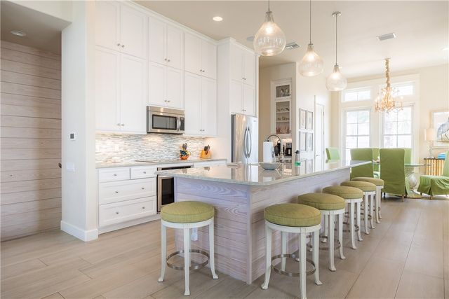 159 Sunrise Ave, Port Aransas, TX 78373