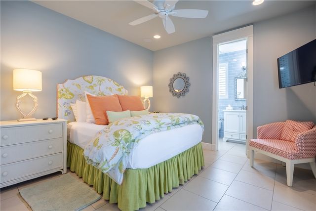 159 Sunrise Ave, Port Aransas, TX 78373