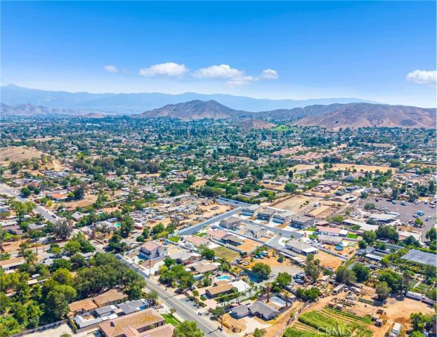 5853 Persepolis Court, Riverside, CA 92505