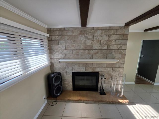 3710 Worchester Drive, Flint, MI 48503