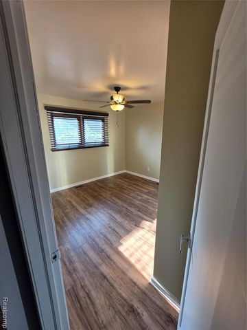 3710 Worchester Drive, Flint, MI 48503