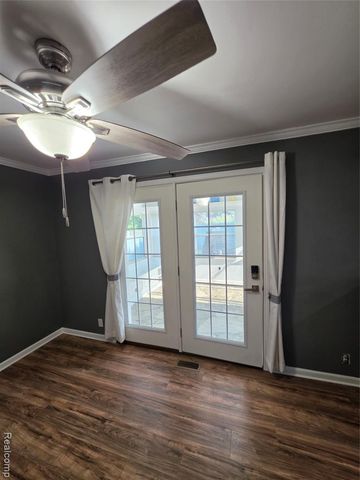 3710 Worchester Drive, Flint, MI 48503