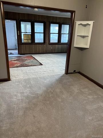 3363 Parkwood Avenue, Frenchtown, MI 48162