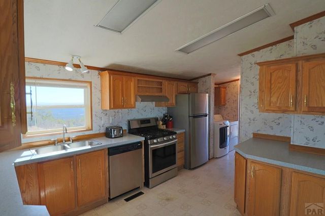 25110 N Ridgeline Dr, Trinidad, CO 81082
