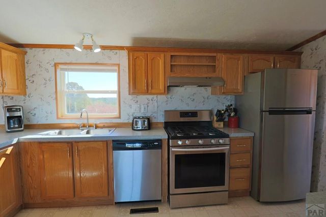 25110 N Ridgeline Dr, Trinidad, CO 81082