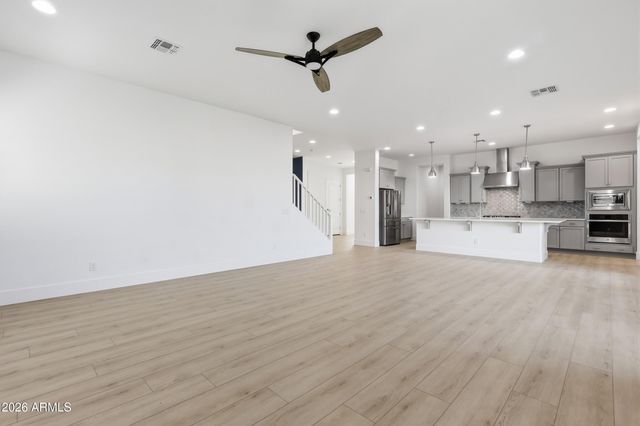 9936 E REVOLUTION Drive, Mesa, AZ 85212