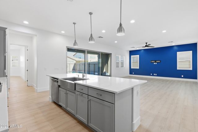 9936 E REVOLUTION Drive, Mesa, AZ 85212