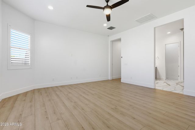 9936 E REVOLUTION Drive, Mesa, AZ 85212