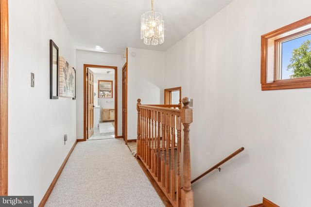 650 HENDRIX ST, Philadelphia, PA 19116
