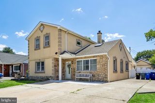 650 HENDRIX ST, Philadelphia, PA 19116