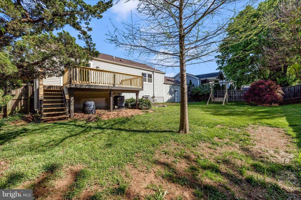 Image 30 of property listing at 233 DIAMOND DR, Walkersville, MD 21793