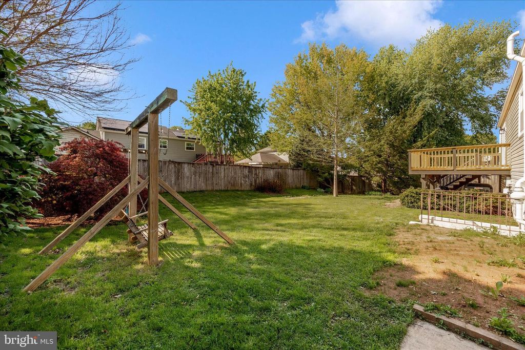 Image 32 of property listing at 233 DIAMOND DR, Walkersville, MD 21793