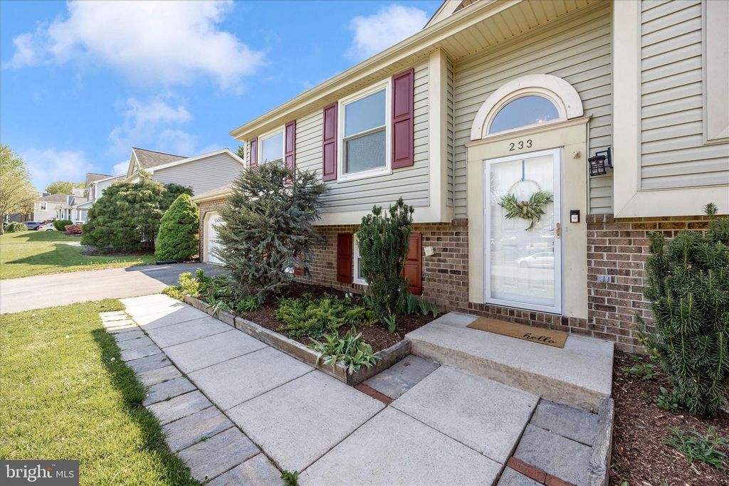 Image 35 of property listing at 233 DIAMOND DR, Walkersville, MD 21793