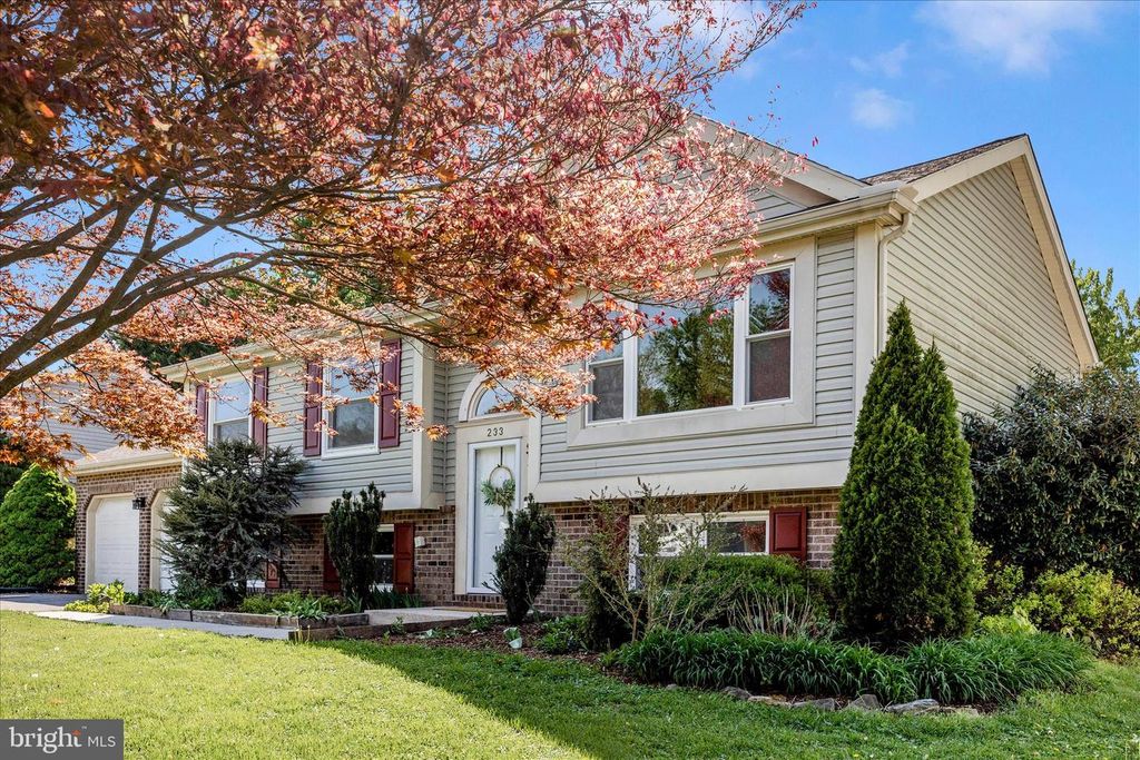 Image 37 of property listing at 233 DIAMOND DR, Walkersville, MD 21793