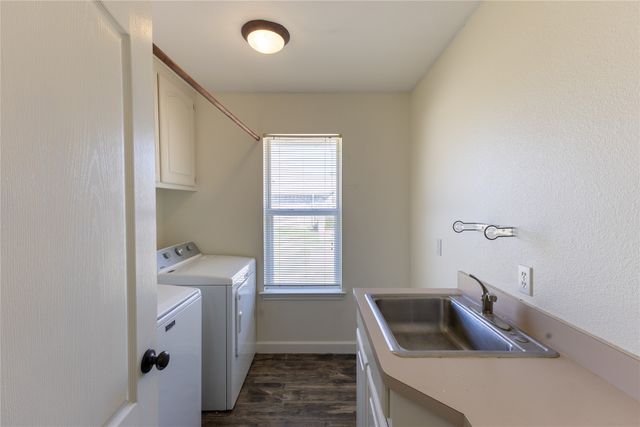 3904 Santa Cruz Street, Granbury, TX 76049