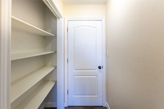 3904 Santa Cruz Street, Granbury, TX 76049