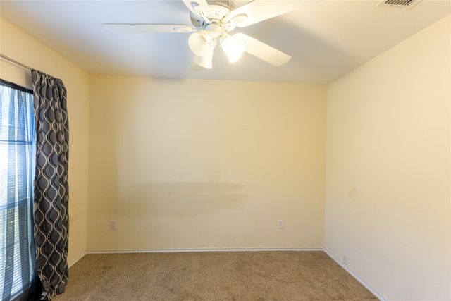 3904 Santa Cruz Street, Granbury, TX 76049