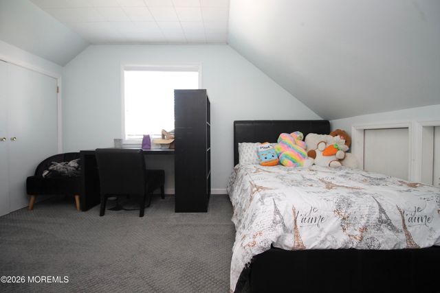14 Belfast Avenue, Hazlet, NJ 07730