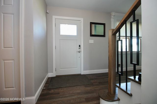 14 Belfast Avenue, Hazlet, NJ 07730