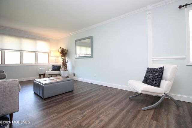 14 Belfast Avenue, Hazlet, NJ 07730