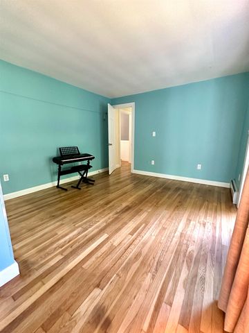 720 Pine Banks Road, Westminster, VT 05158