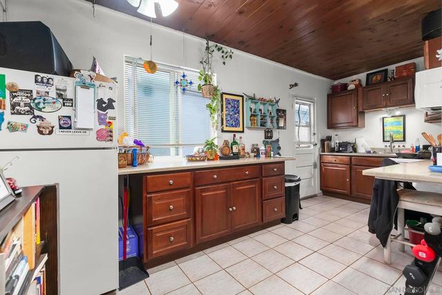 5036 W Point Loma Blvd, San Diego, CA 92107