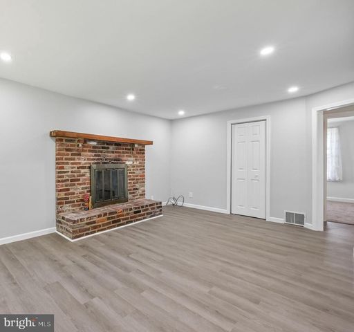 1813 HORNER AVE, Pennsauken, NJ 08110