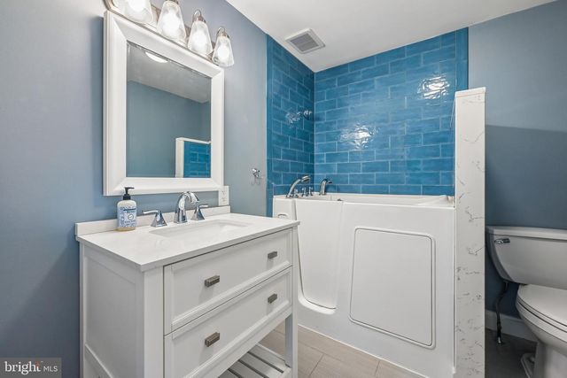 1813 HORNER AVE, Pennsauken, NJ 08110