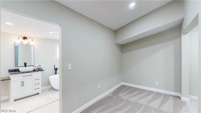 3312 Bancroft Road, Fairlawn, OH 44333