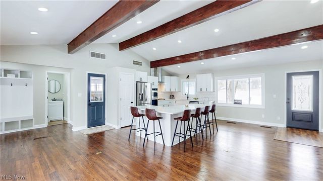 3312 Bancroft Road, Fairlawn, OH 44333