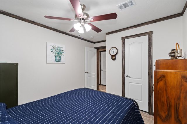 12917 Live Oak Lane, Mont Belvieu, TX 77535