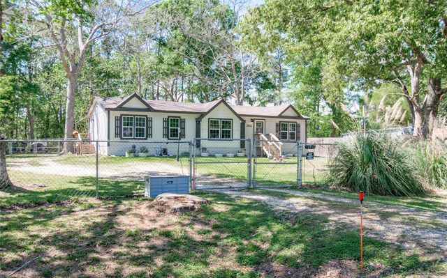 12917 Live Oak Lane, Mont Belvieu, TX 77535