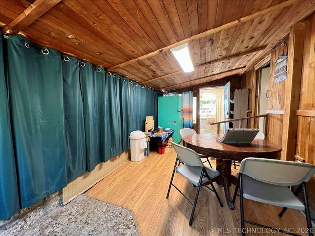 13297 Meadowlark Lane, Kingston, OK 73439