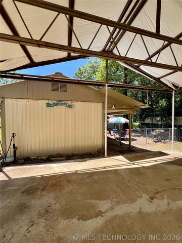 13297 Meadowlark Lane, Kingston, OK 73439
