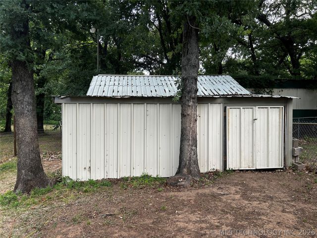 13297 Meadowlark Lane, Kingston, OK 73439