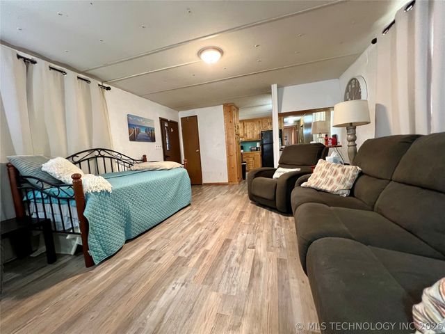 13297 Meadowlark Lane, Kingston, OK 73439