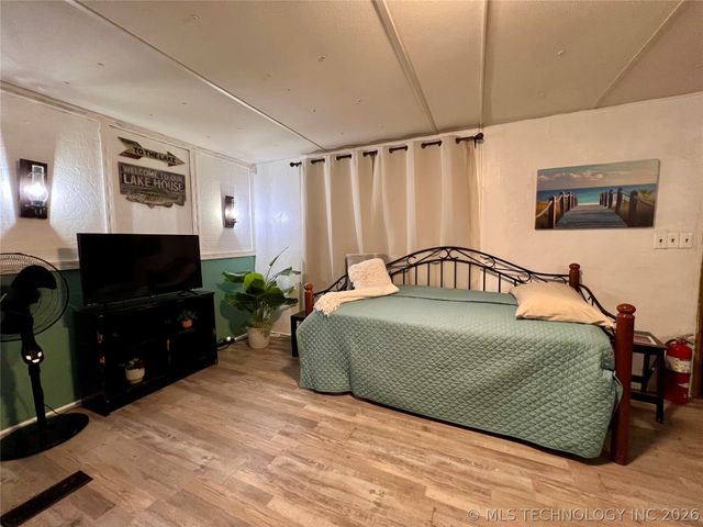 13297 Meadowlark Lane, Kingston, OK 73439