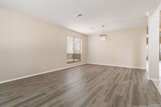 18611 Surreywood, San Antonio, TX 78258