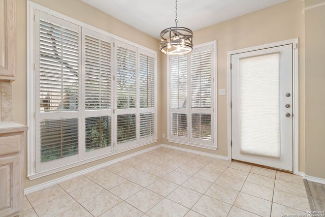 18611 Surreywood, San Antonio, TX 78258
