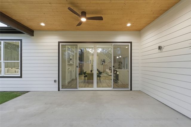 3906 Harlingen Street, Dallas, TX 75212