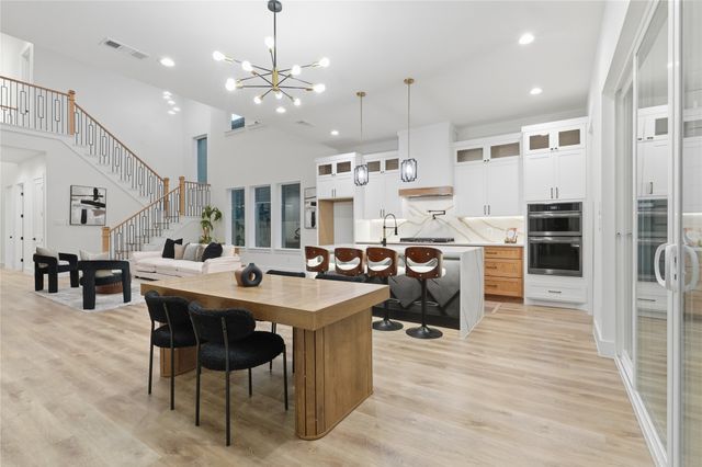 3906 Harlingen Street, Dallas, TX 75212