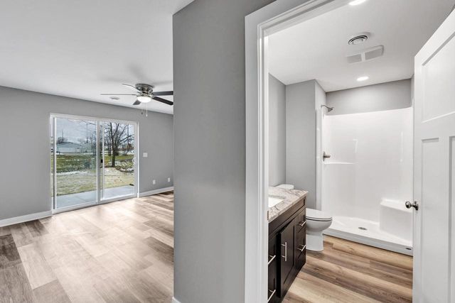 2102 S 21st STREET, Manitowoc, WI 54220