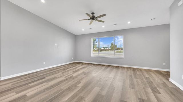 2102 S 21st STREET, Manitowoc, WI 54220