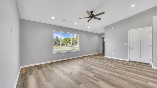 2102 S 21st STREET, Manitowoc, WI 54220