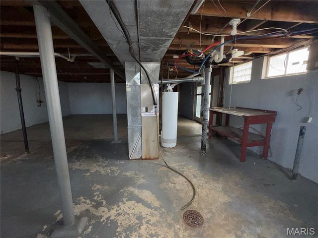 1765 Cargill Drive, St Louis, MO 63136